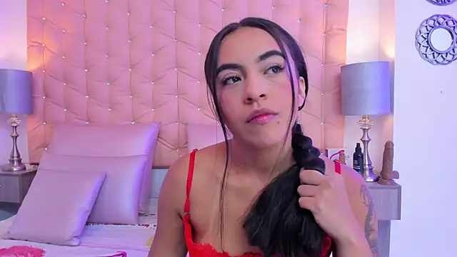 Leslie Bussh  online show from 03.26.26