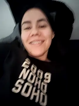 Snapshot of valen-sexx chatting on 11.09.25 valen-sexx online show from 11.09.25