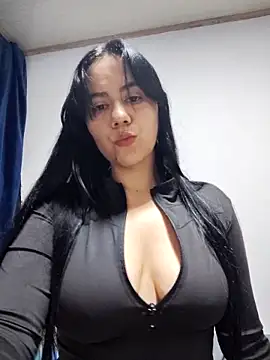 Snapshot of valen-sexx chatting on 02.08.26 valen-sexx online show from 02.08.26