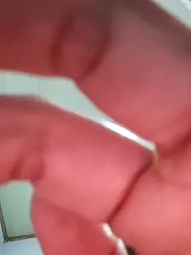 Snapshot of valen-sexx chatting on 02.19.26 valen-sexx online show from 02.19.26