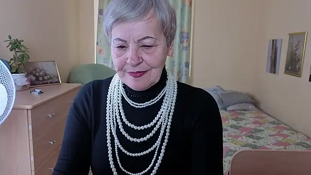 Freya Fable online show from 10.14.25
