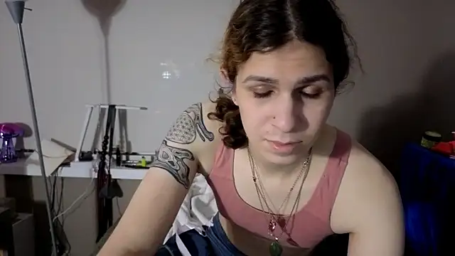 cuddlyavenue online show from 01.18.26