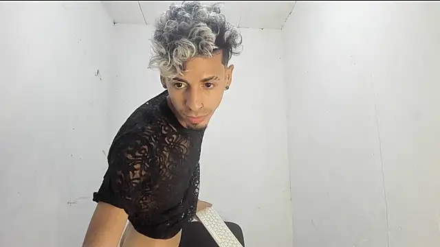 Alexx 1214 online show from 10.14.25