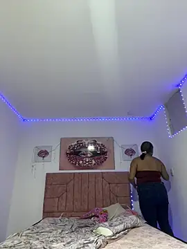 Snapshot of Anabelle_00_ chatting on 05.15.26 Anabelle 00 online show from 05.15.26
