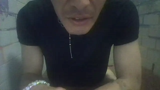 13itch Im-iT online show from 09.15.25