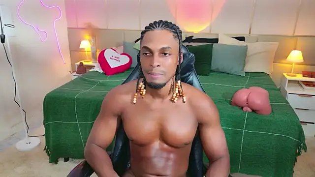 Snapshot of SoHighAngel chatting on 04.06.26 SoHighAngel online show from 04.06.26