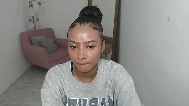 tatiana oconell22 online show from 11.03.25