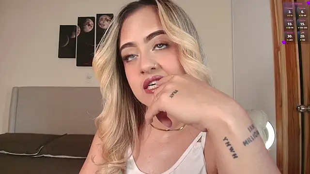 MaryMoon  online show from 04.10.26