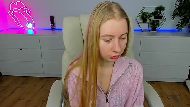 Alina Blonde online show from 02.09.26