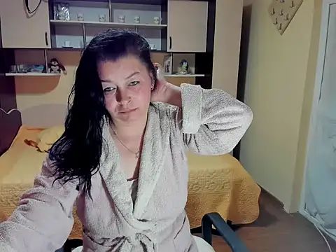 Snapshot of Soffy_Skye chatting on 04.21.26 Soffy Skye online show from 04.21.26