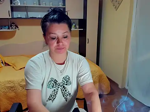 Snapshot of Soffy_Skye chatting on 04.30.26 Soffy Skye online show from 04.30.26