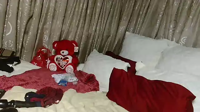 Bustyboobs02xx online show from 02.04.26