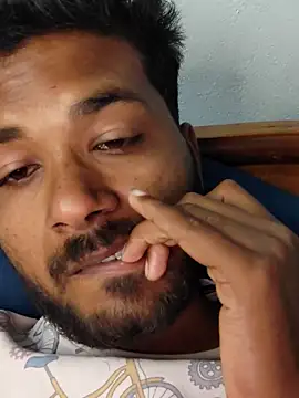 Snapshot of devil_khilesh chatting on 12.19.25 devil khilesh online show from 12.19.25