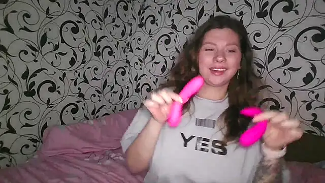 YourEmilie online show from 02.15.26