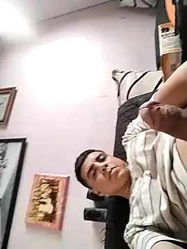 reycam97 online show from 05.13.26
