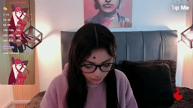 Evaa rosee  online show from 10.08.25