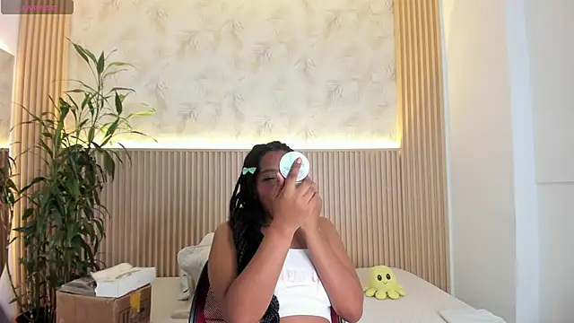 ValeryCortezm online show from 11.04.25