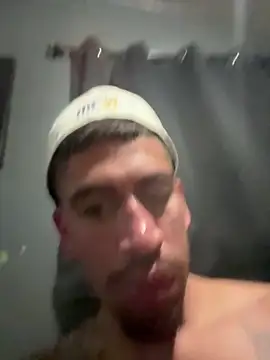 Snapshot of busnfatnutsLildee chatting on 06.18.26 busnfatnutsLildee online show from 06.18.26