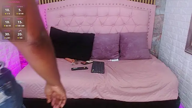 sheyla  ebony online show from 11.06.25