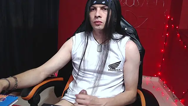 Snapshot of stvn_hot chatting on 01.14.26 stvn hot online show from 01.14.26