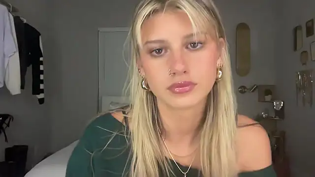 AnnGrayson online show from 10.08.25