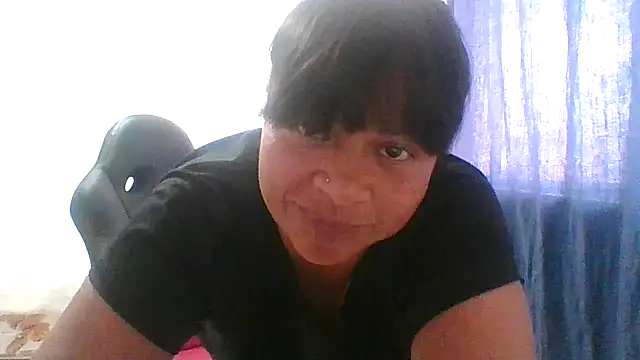 adri89-g online show from 12.21.25