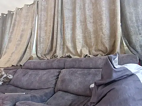 Alexis21821 online show from 11.20.25