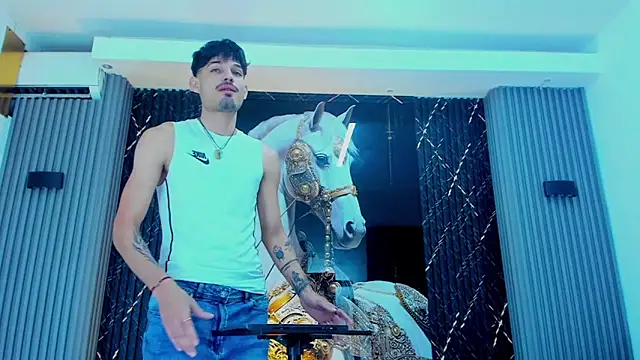 Iam Steven online show from 09.17.25