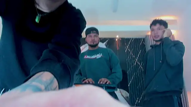 Iam Steven online show from 10.10.25