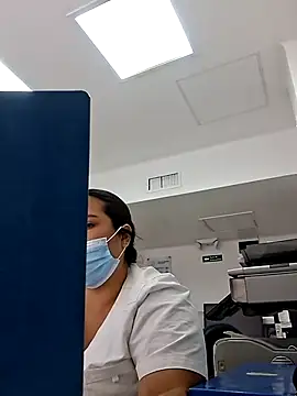 Aliciabloom online show from 01.17.26