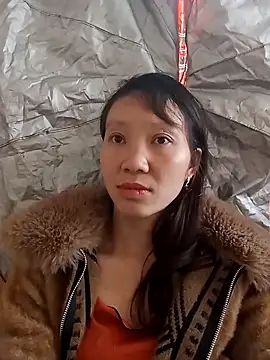 bonnie-00 online show from 11.18.25