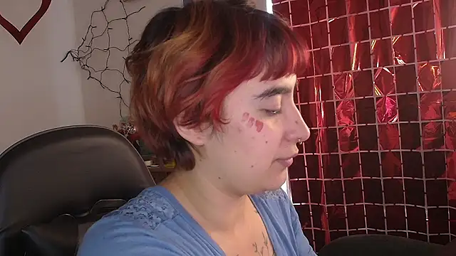 Miacatsito3 online show from 02.20.26