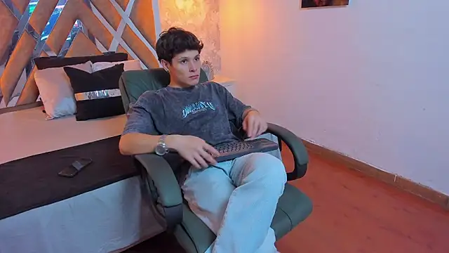 kraven lust online show from 09.30.25