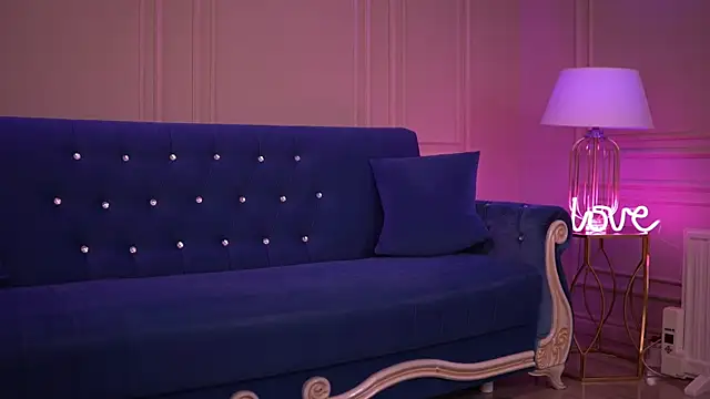 Snapshot of KatieHayes chatting on 02.05.26 KatieHayes online show from 02.05.26