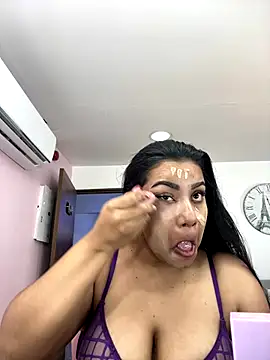 SienaWild online show from 12.17.25