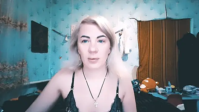 EmmaCat  online show from 11.15.25