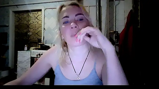 EmmaCat  online show from 02.01.26