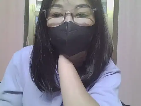 AmyChan086 online show from 12.22.25