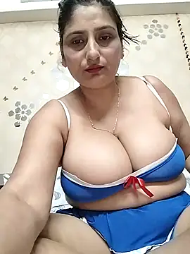 Snapshot of Loveangle1 chatting on 09.21.25 Loveangle1 online show from 09.21.25