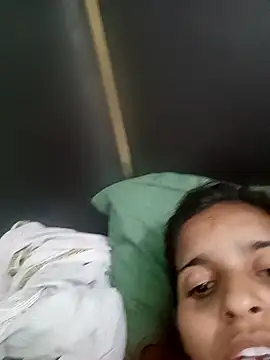 Saloni-Gupta online show from 03.23.26