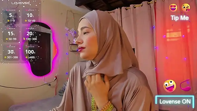 ShanaJamil online show from 09.25.25