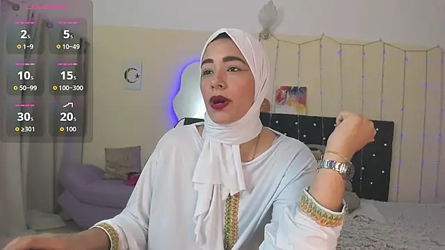 Snapshot of ShanaJamil chatting on 05.06.26 ShanaJamil online show from 05.06.26