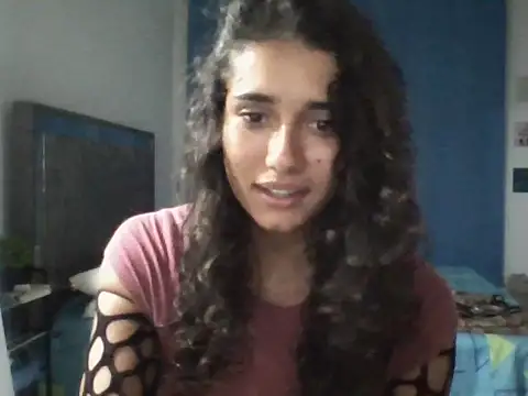 Snapshot of JadeObsession chatting on 10.06.25 JadeObsession online show from 10.06.25