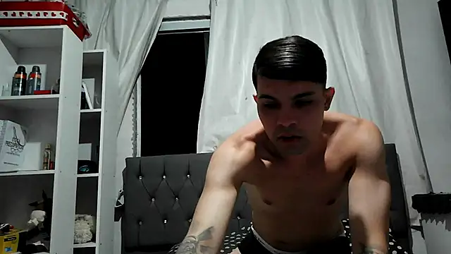 Snapshot of becmz chatting on 01.09.26 becmz online show from 01.09.26