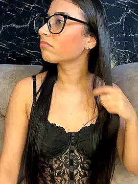 Isabella Montoya online show from 09.16.25