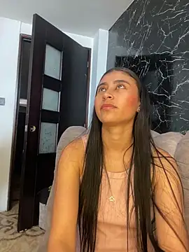 Isabella Montoya online show from 09.20.25