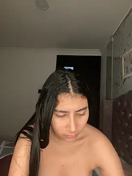 Isabella Montoya online show from 10.09.25