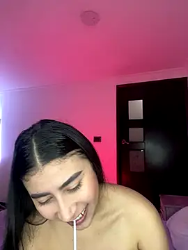 Isabella Montoya online show from 10.17.25