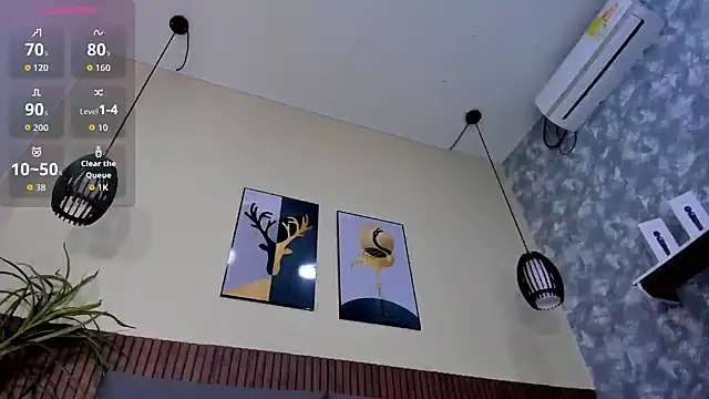 EmillyHarper  online show from 10.11.25