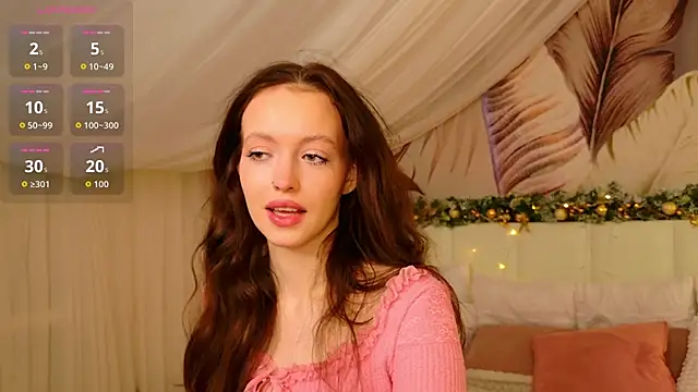 Snapshot of SallyPinkman chatting on 12.23.25 SallyPinkman online show from 12.23.25
